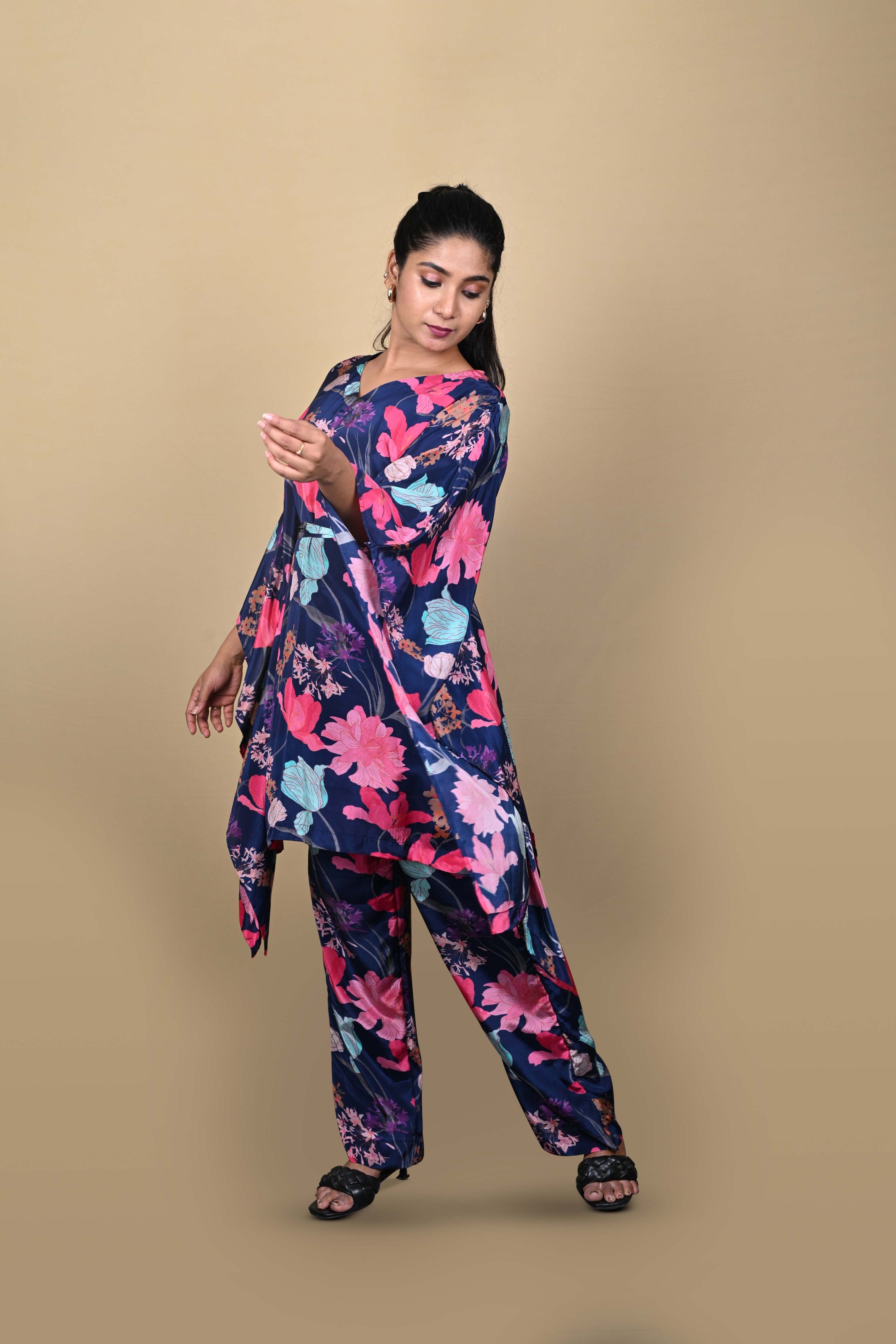 Floral Kaftan Set